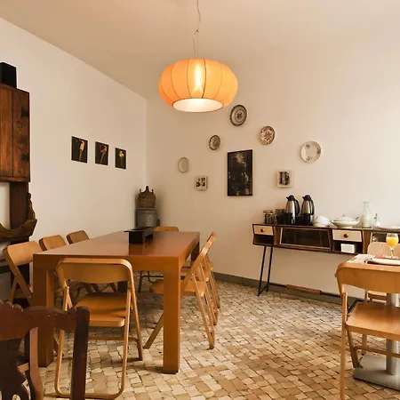 Casa Do Bairro By Shiadu Affittacamere Lisbona