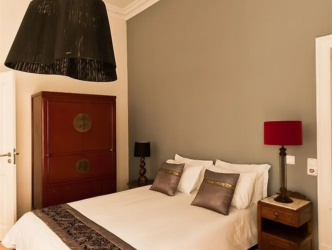 Guest house Casa Do Bairro By Shiadu Lisbon