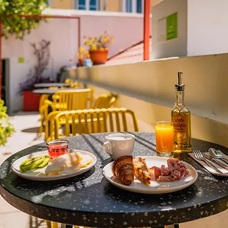 Gasthof Casa Do Bairro By Shiadu 4*