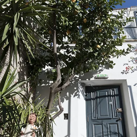 Gasthof Casa Do Bairro By Shiadu 4*