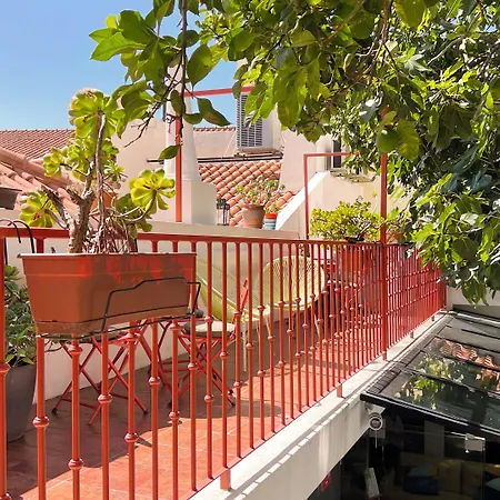 Casa Do Bairro By Shiadu