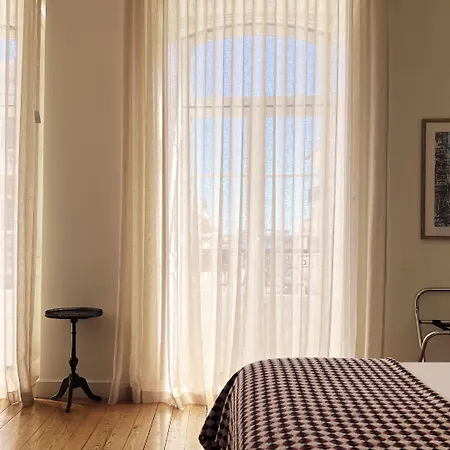 Gasthof Casa Do Bairro By Shiadu 4*