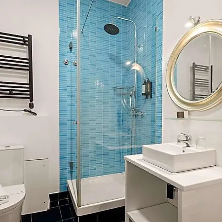 Casa Do Bairro By Shiadu بيت ضيافة 4*