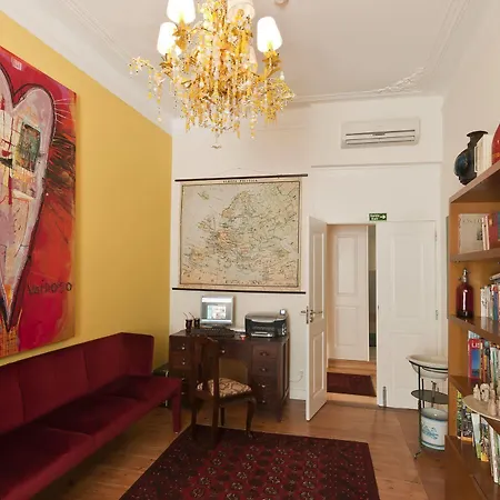 Casa Do Bairro By Shiadu Guest house Lisbon