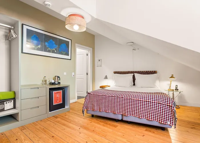 Casa Do Bairro By Shiadu Pensionat Lisboa