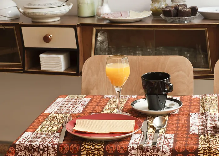 Pensionat Casa Do Bairro By Shiadu