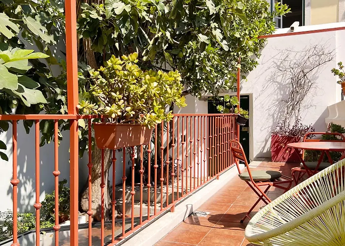 Casa Do Bairro By Shiadu