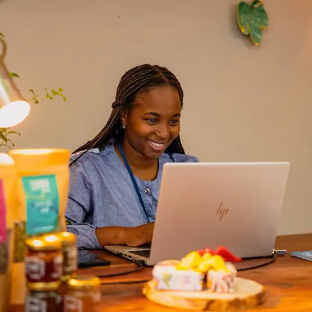 Casa Do Bairro By Shiadu